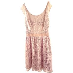 Beautiful American Eagle Outfitters Lace Dress